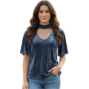 Crushed Velvet Blue Coin 1804 V Neck Choker Style Short Sleeve Top Size Large